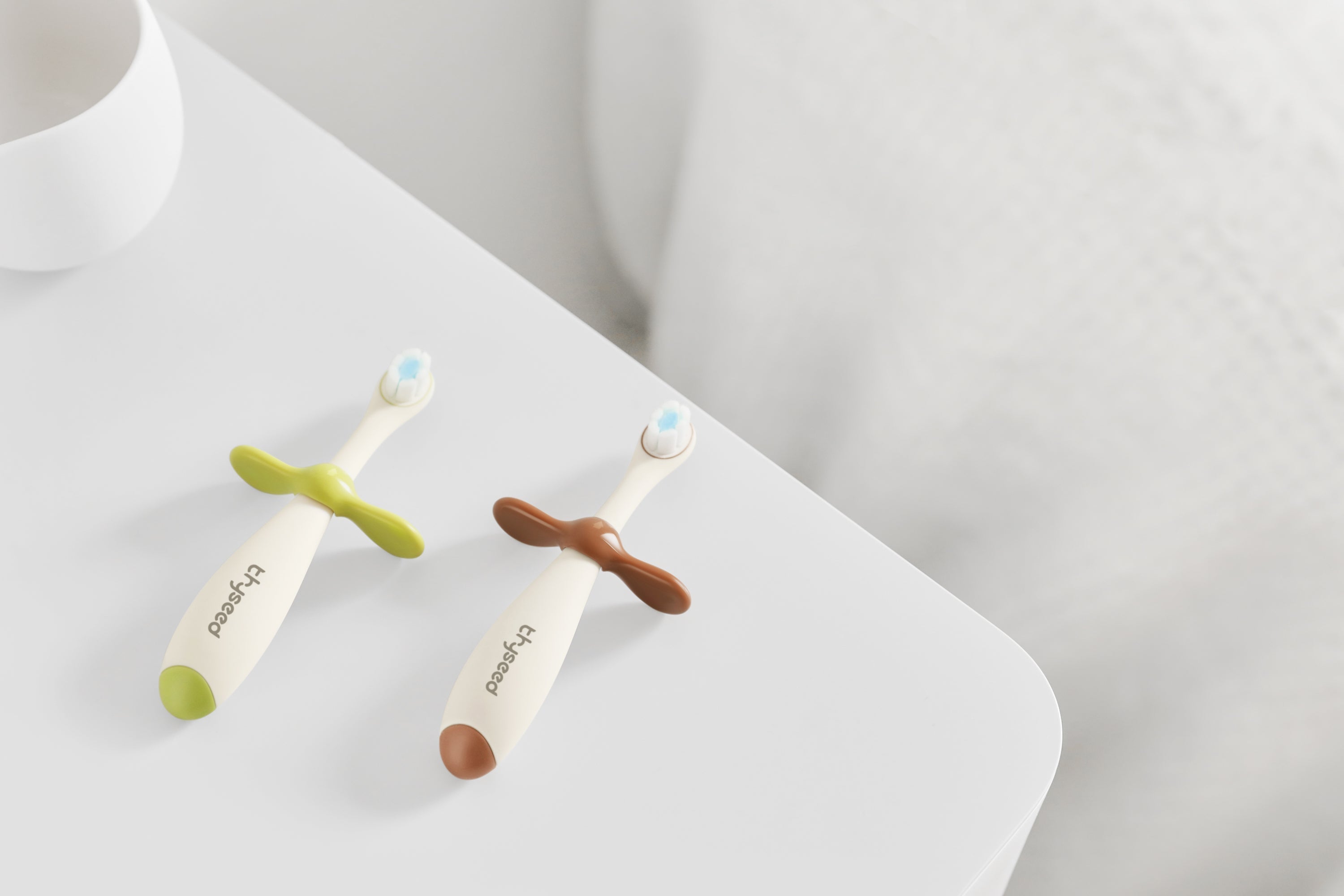 Революционная серия зубных щёток Thyseed